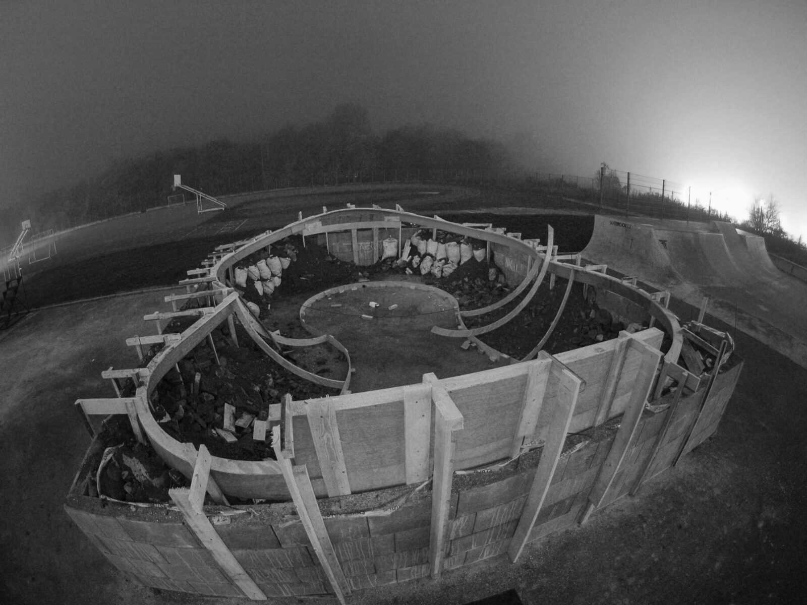důkaz o sídlišti nad lužnicí sídliště sojčák tábor galerie kultura skatepark skate