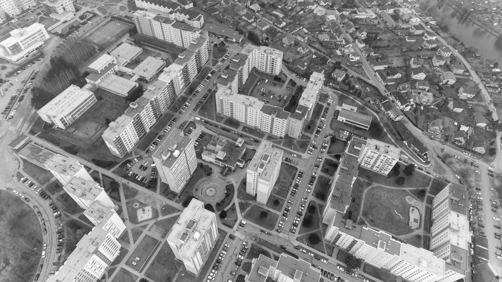 důkaz o sídlišti nad lužnicí sídliště sojčák tábor galerie současnost dron